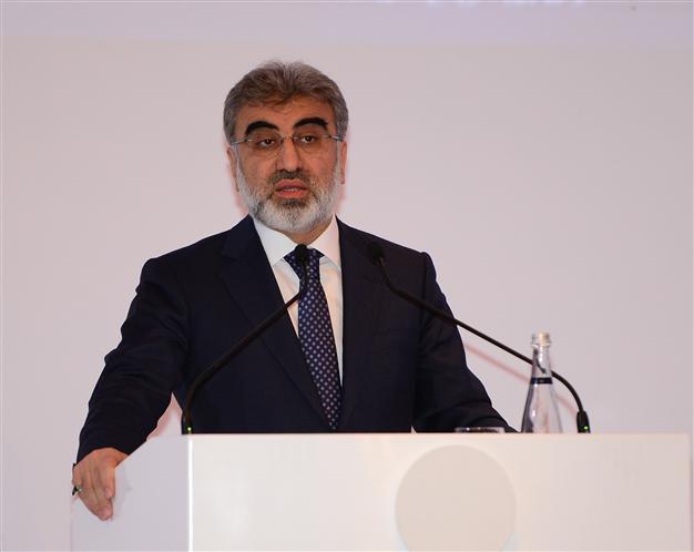 Energy minister criticizes Turkey’s southeastern municipality in electricity debt crisis