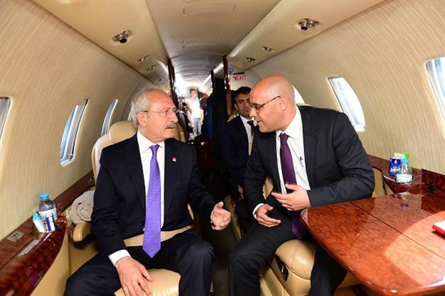 Evren is dead but his mentality is in power, says Turkeys main opposition leader