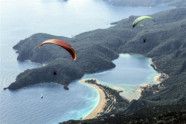 Turkey’s tourism revenue edges up in first quarter