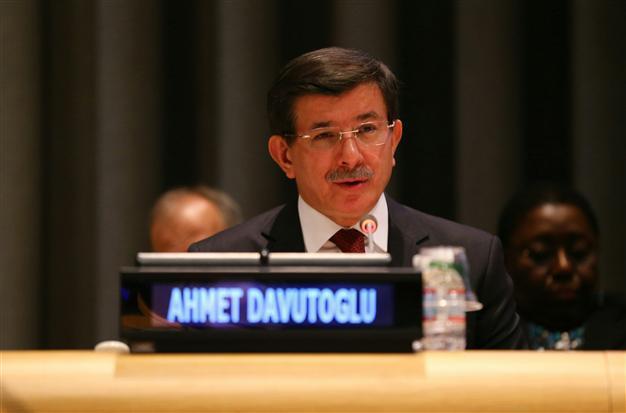 Turkish PM Davutoğlu holds hasty meeting with Central Bank head on return from New York