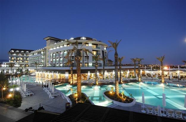 Hotel revenues hit as tourists eschew Antalya