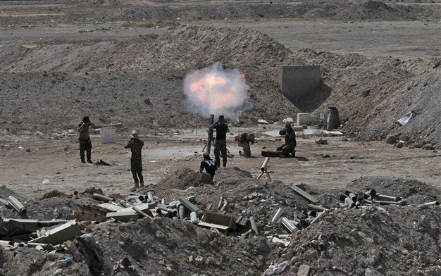 Turkey arrests French citizen bound for Syria