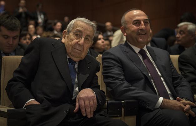 Turkey puts travel ban on 12,500 suspected foreign fighters