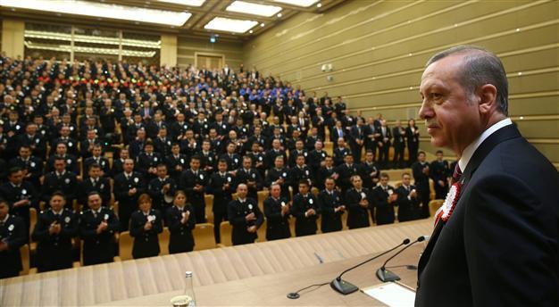 Turkish President Erdoğan promises police force full support