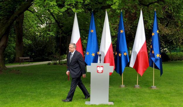 Komorowskis presidential setback spells trouble for Polish govt