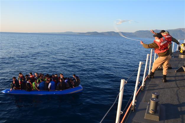 More than 3,700 migrants captured across Turkey in May