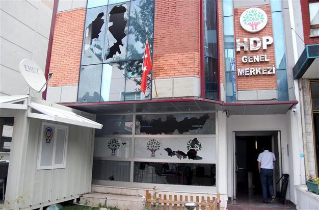 US Embassy urges Turkish citizens to engage in only ‘peaceful’ protests