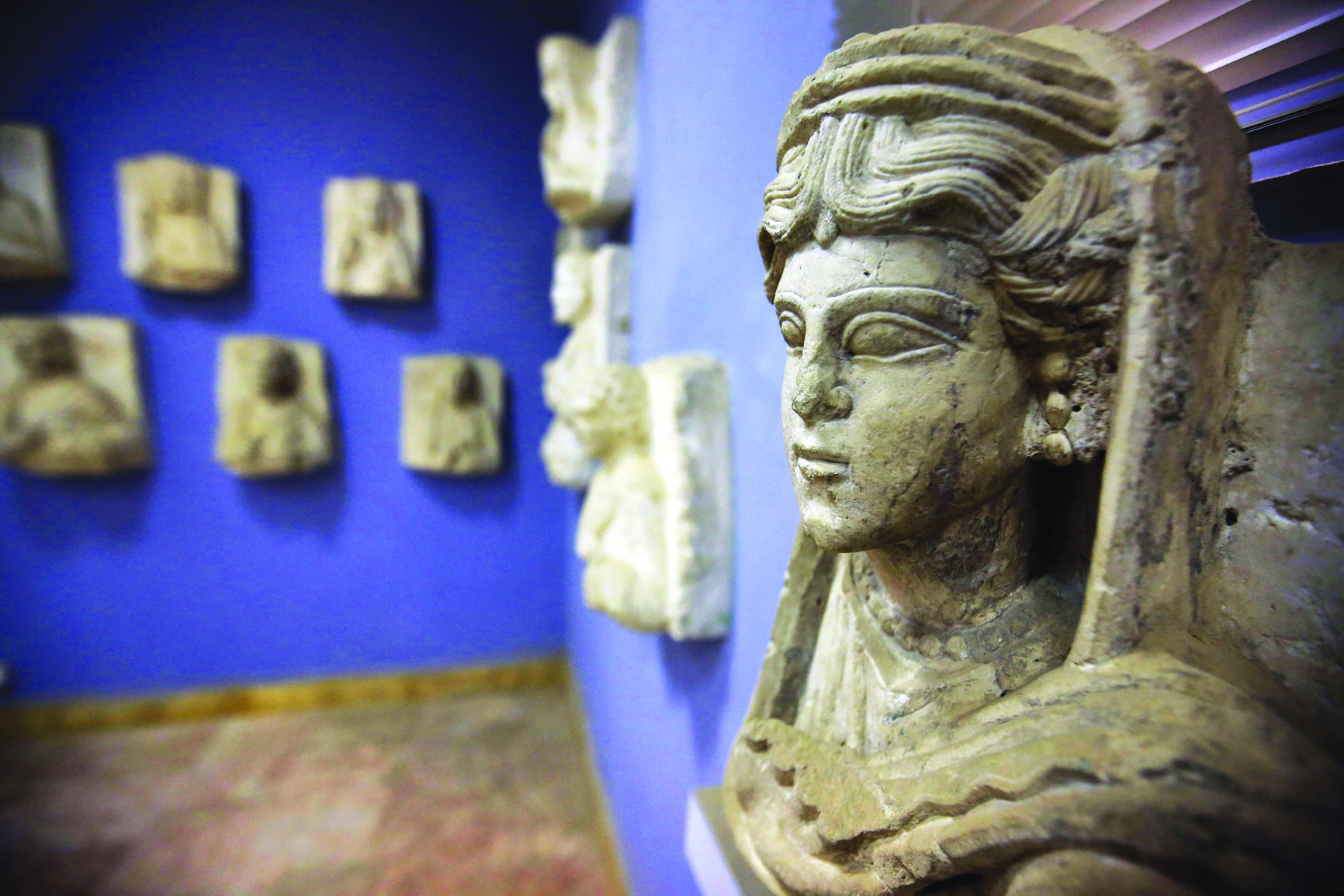 Syria archaeological sites looted ‘on industrial scale’