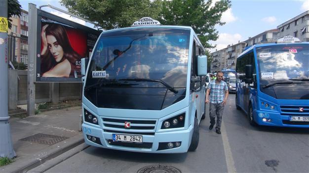 Turkish traffic police officer shoots driver in leg in Istanbul