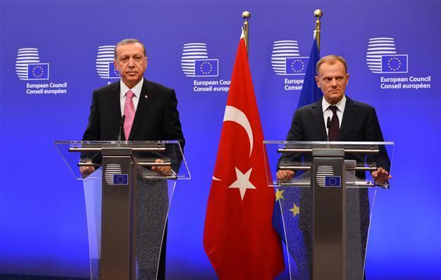 Turkey’s Erdoğan calls on EU to share refugee burden, calls for no-fly zones