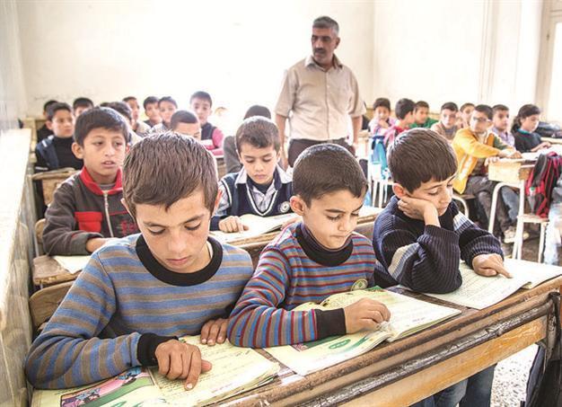 400,000 Syrian kids in Turkey not in school, report says