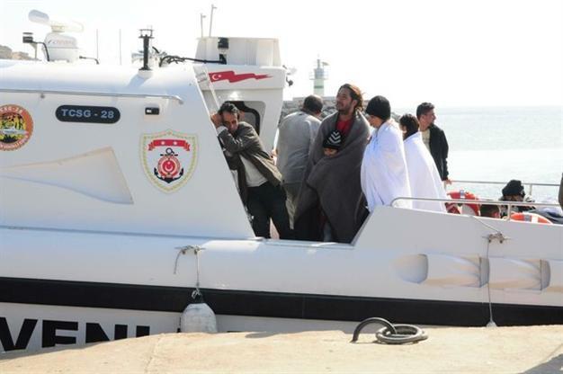 Six arrested over migrant boat capsizing off western Turkey