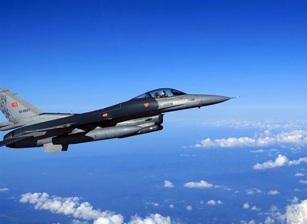 Turkish jets hit PKK targets in southeast Turkey, northern Iraq