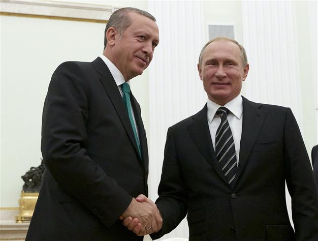 Kremlin: Putin, Erdoğan discuss Syria, ready for political dialogue