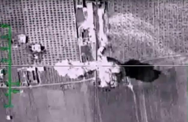 Russian air strikes kill 42 in ISIL-held Raqqa, Syria: monitor