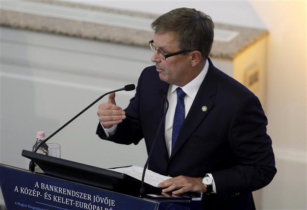 Hungary renationalizes stock exchange