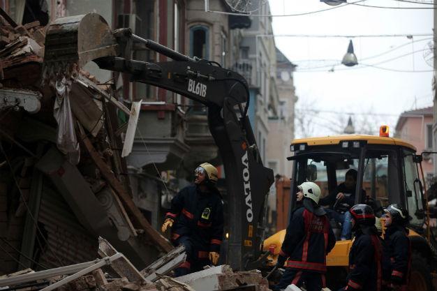 Five-story building collapses in central Istanbul