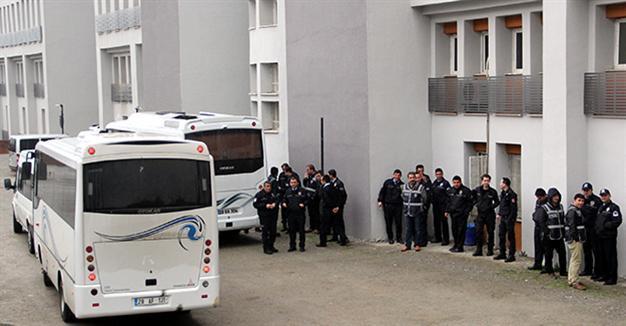 11 arrested in PKK operations in two provinces