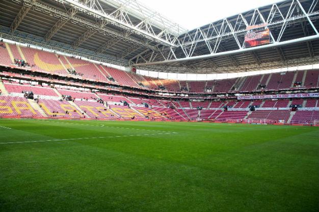 Turkish clasico Galatasaray-Fenerbahçe derby postponed due to intel warning of attack