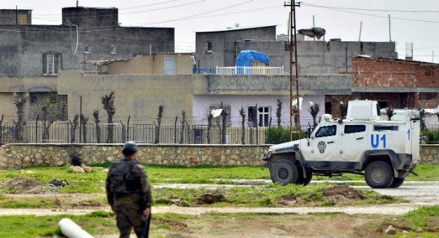 PKK kills five as operations continue