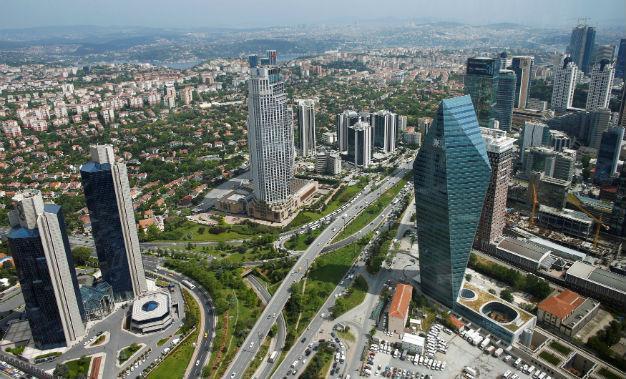 Istanbul, İzmir have strong self-financing capacity, supporting investments: Moody’s