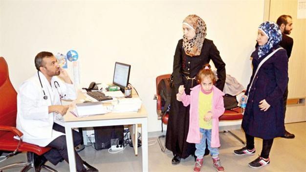 Istanbul clinic employs Syrian staff for night shifts