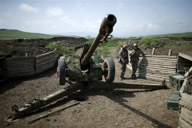 Armenia, Azerbaijan trade accusations during cease-fire