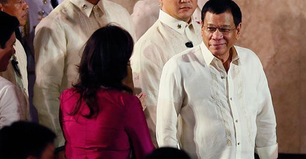 Philippines’ Duterte declares communist ceasefire