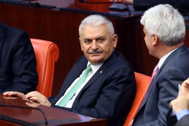 Yıldırım to be given mandate for new gov’t after AKP convention
