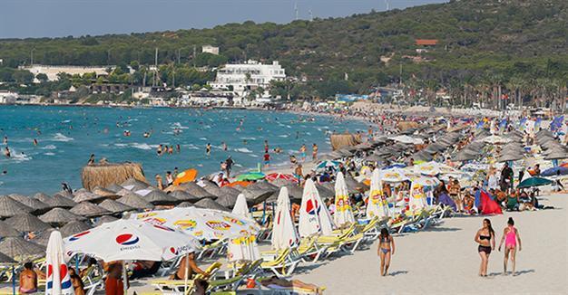 Turkey’s battered tourism sector praises 9-day Eid al-Adha holiday, Russian charter flights