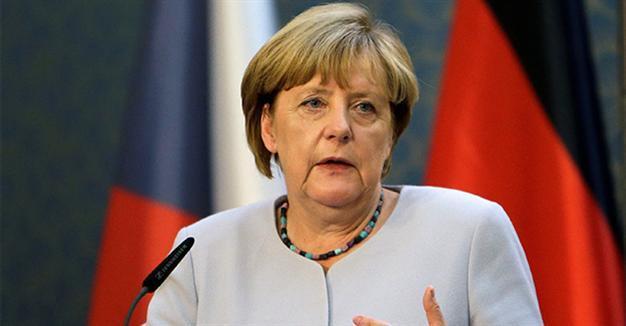 What if Bundestag was bombed, Merkel asks