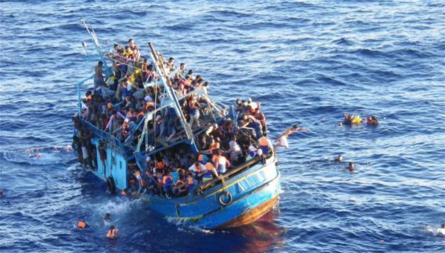 30 migrants rescued overnight from boat in Turkey’s Çanakkale