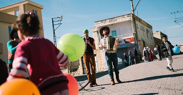 Istanbul-based band touring the US for Syria