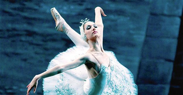 ‘Swan Lake’ at Istanbul’s TIM Show Center