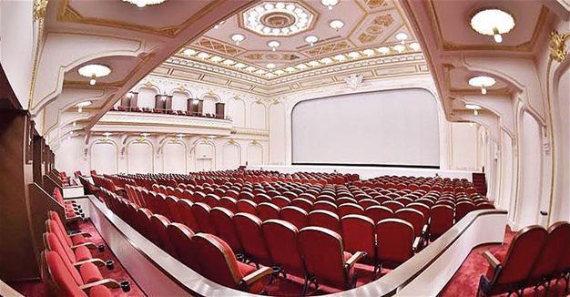 Movie theaters to welcome students