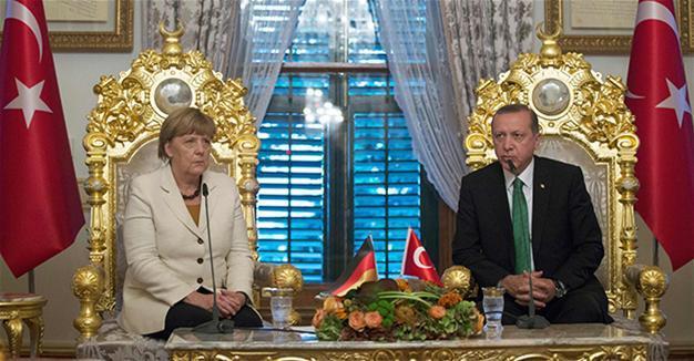 Erdoğan, Merkel talks migrants, Syria and Cyprus over phone