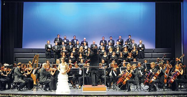 New Year concert by IDOB