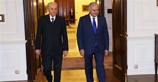 AKP revises charter as committee agrees on three more articles