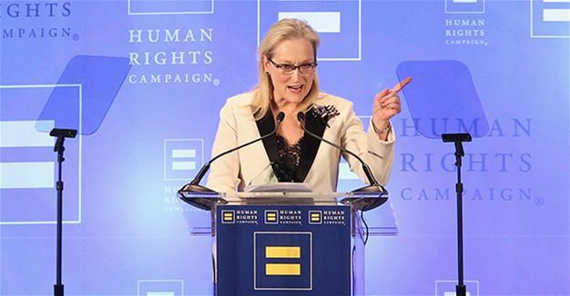 In emotional speech, Streep renews harsh criticism of Trump