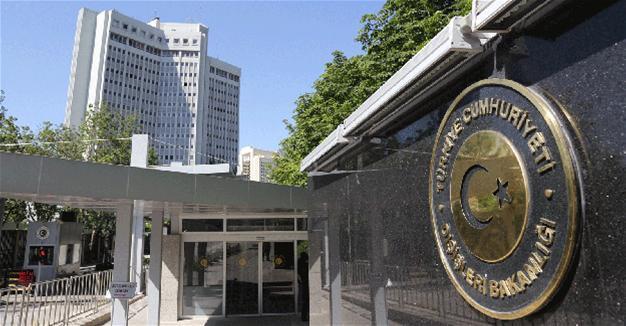 Turkey condemns burning of Turkish flag in Greece