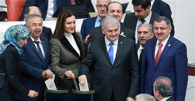 Presidency mulling steps to take if system change approved in Turkey’s referendum