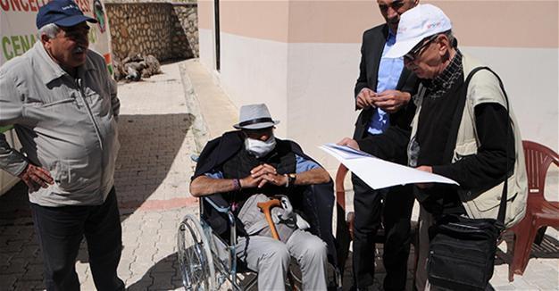 Father ends hunger strike on 90th day after receiving son’s bones in Turkey’s east