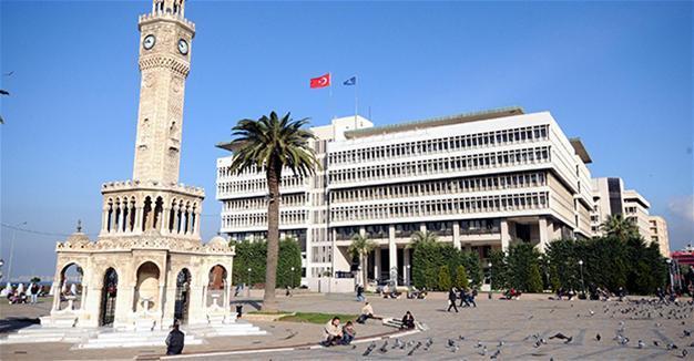 İzmir Governor’s Office bans sale, use of fireworks without permission as part of state of emergency