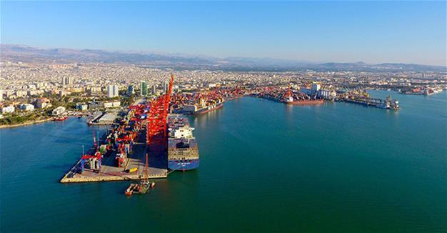 Turkey’s foreign trade deficit up by 82.5 percent