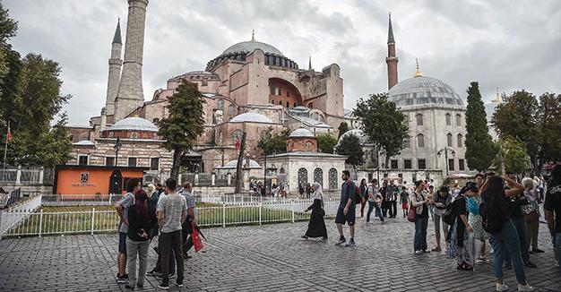 Turkey’s tourism needs long time to fully recover, says research firm