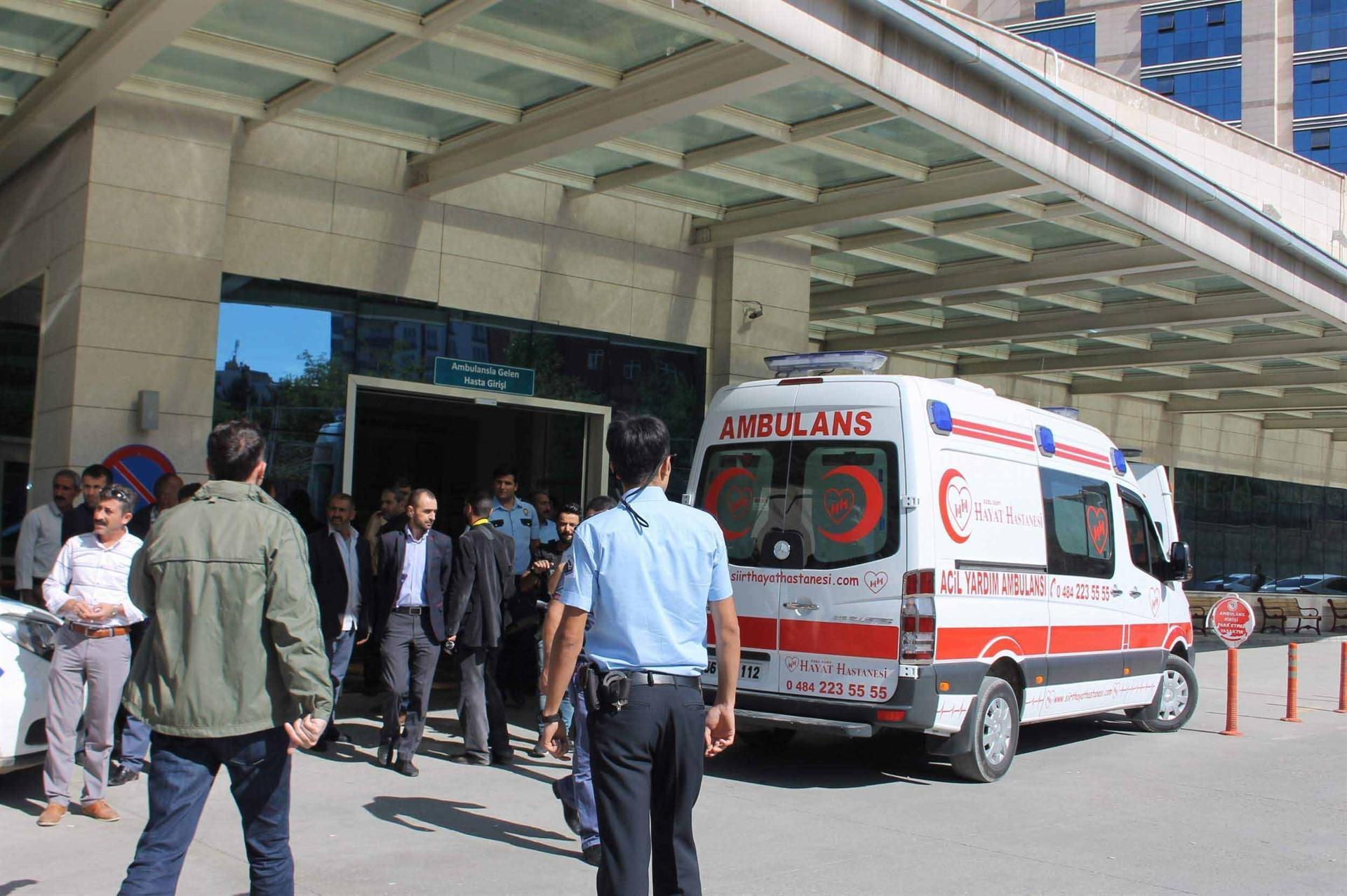 Five Turkish soldiers injured in PKK attack in Turkey’s southeast