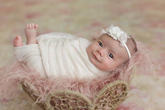 EN GÜZEL KIZ İSİMLERİ 2024: En modern ve birbirinden farklı, değişik ve keşfedilmemiş kız bebek isimleri