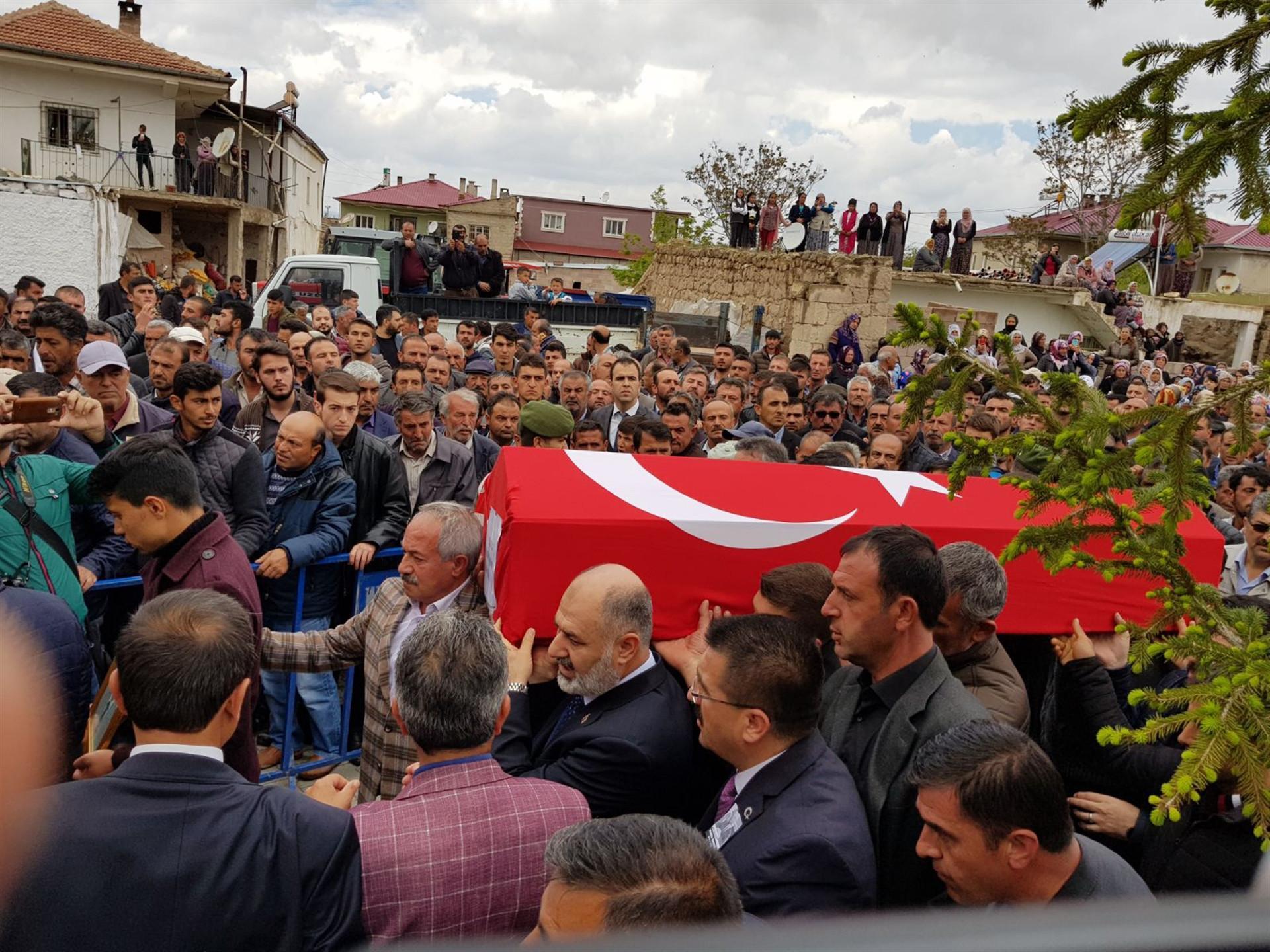 AKP mayor killed by seasonal worker in Turkey’s Niğde