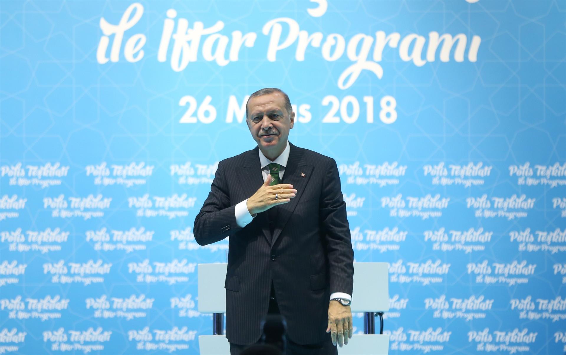 Erdoğan praises Turkish police’s anti-terror efforts