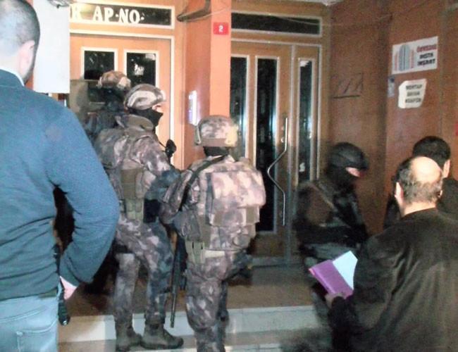 417 suspects sought in money laundering probe